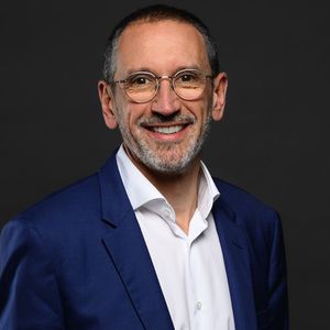 Accord entre Saleforce et Adecco